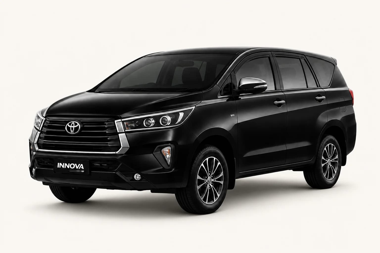 Innova Reborn armada rental mobil Ibrahim Rent Car Bandung