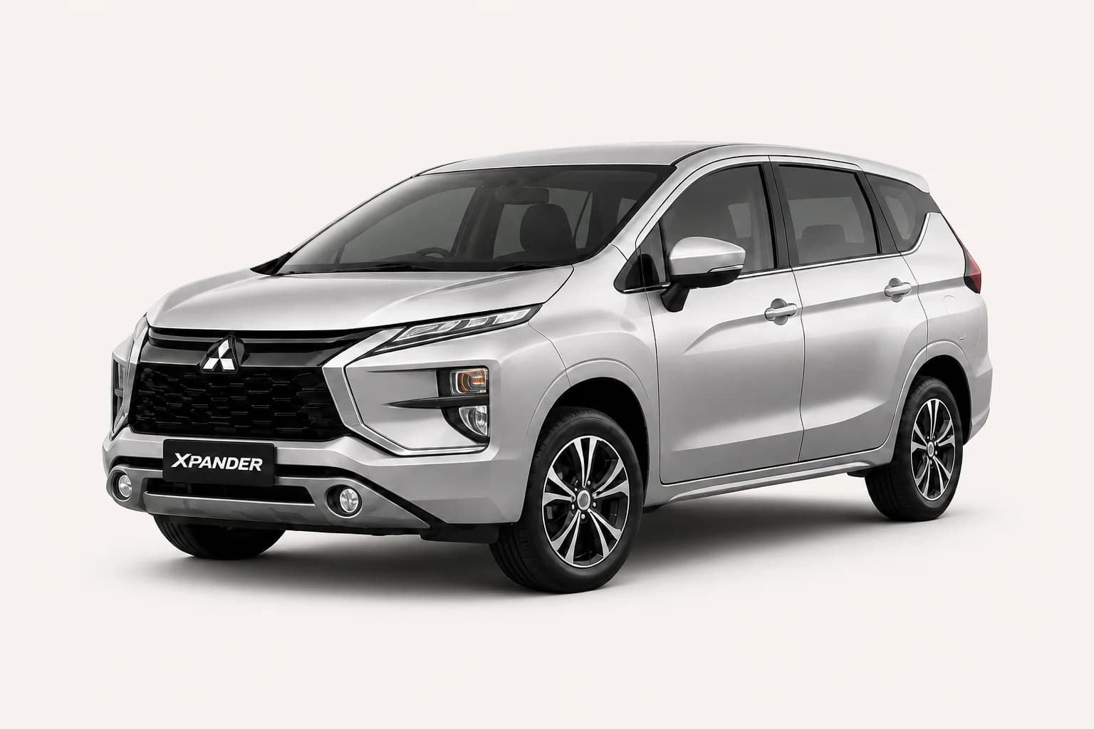 Xpander armada rental mobil Ibrahim Rent Car Bandung